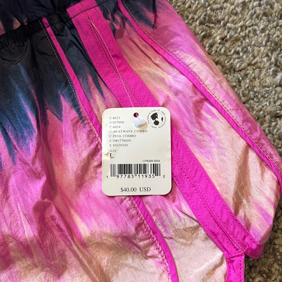 FP Movement shorts size large NWT - Picture 4 of 6